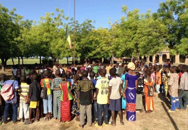 Cérémonie drapeau - copie